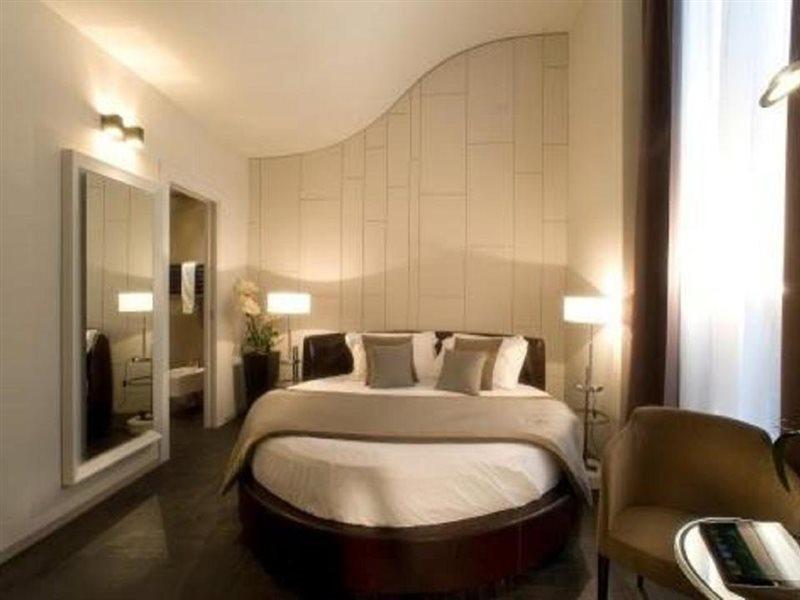 Piazza Del Gesu' Luxury