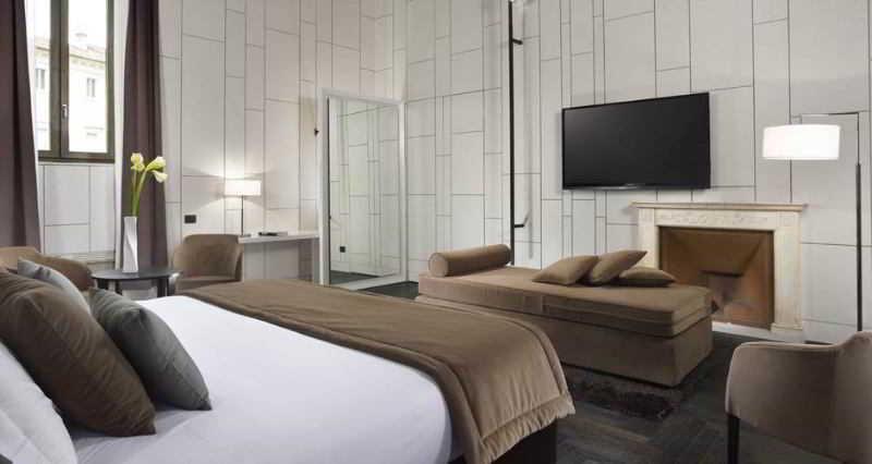 Affittacamere Piazza Del Gesu' Luxury 2*