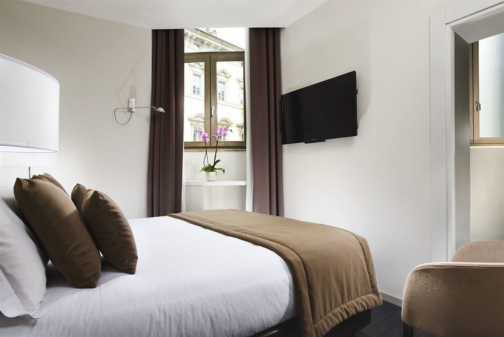Piazza Del Gesu' Luxury Affittacamere 2*